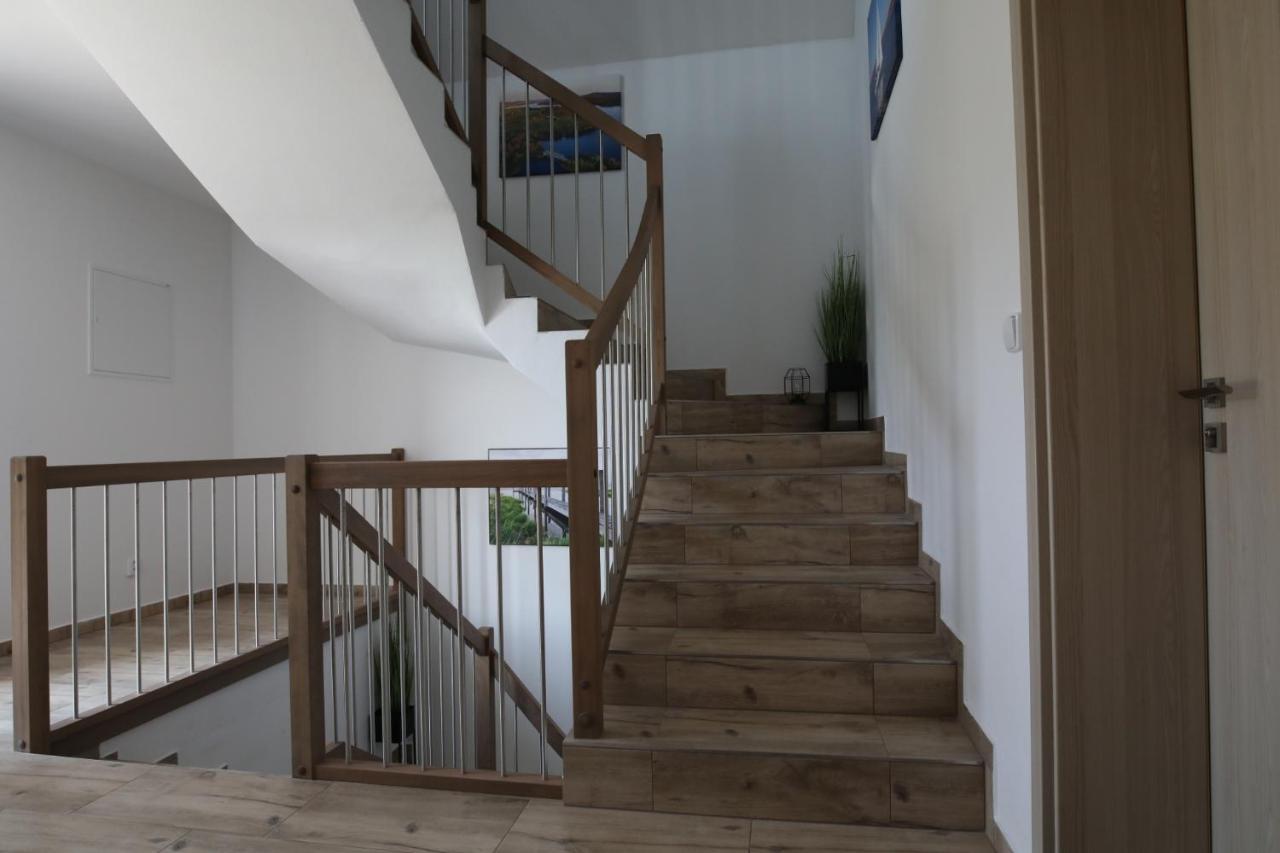 Apartmany Allis Lipno nad Vltavou Bagian luar foto